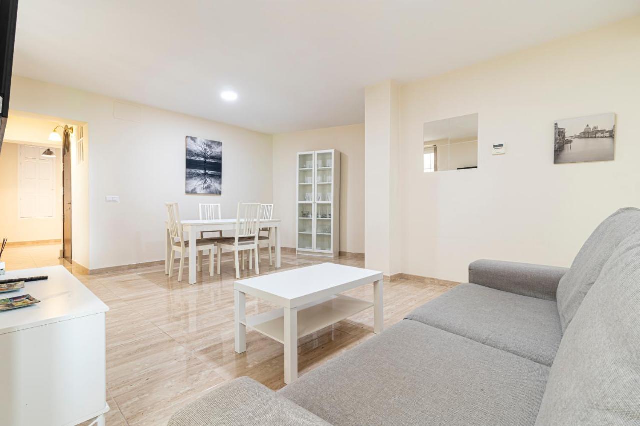 Allo Apartments Consistorio Centro 2 Habitaciones جيريز المظهر الخارجي الصورة