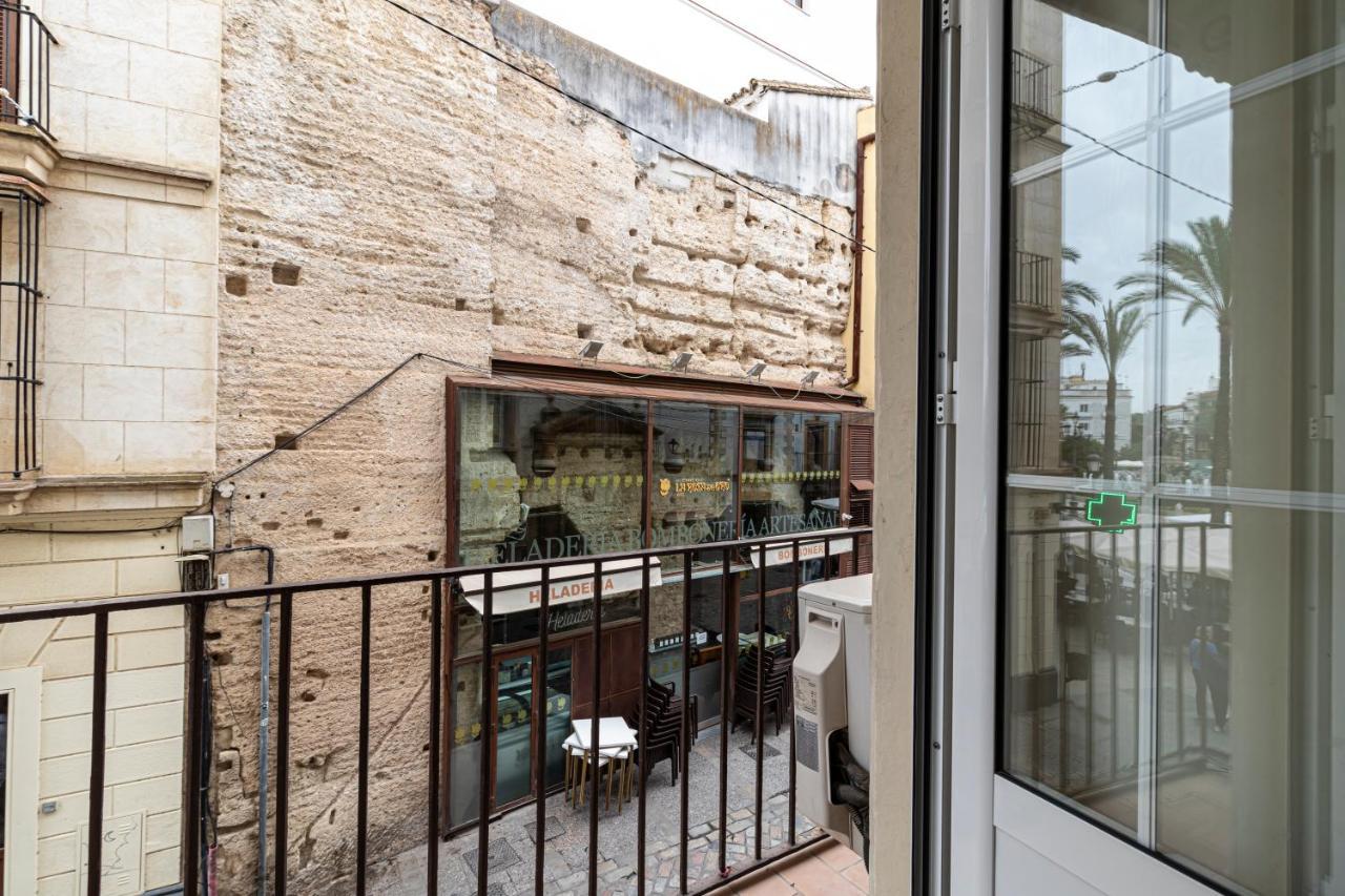 Allo Apartments Consistorio Centro 2 Habitaciones جيريز المظهر الخارجي الصورة